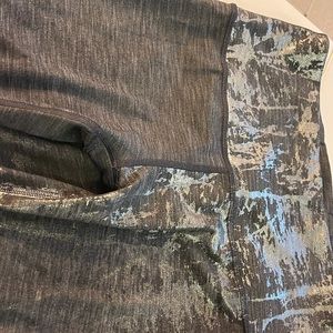 Lululemon 6 leggings tights yoga pants silver foil shine shiny glossy workout